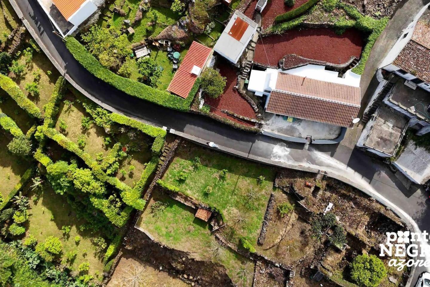 Charming Country House By Ponta Negra Azores Altares Экстерьер фото